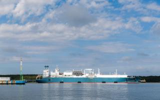 建議減少LNG終端的維護