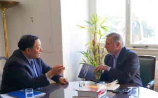 劉振亞出訪智利、阿根廷、巴西三國 推動南美地區能源互聯網發展