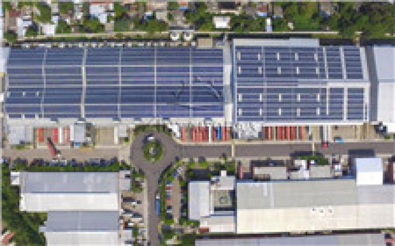 安泰為中美洲屋面太陽(yáng)能電站提供無(wú)導(dǎo)軌支架解決方案