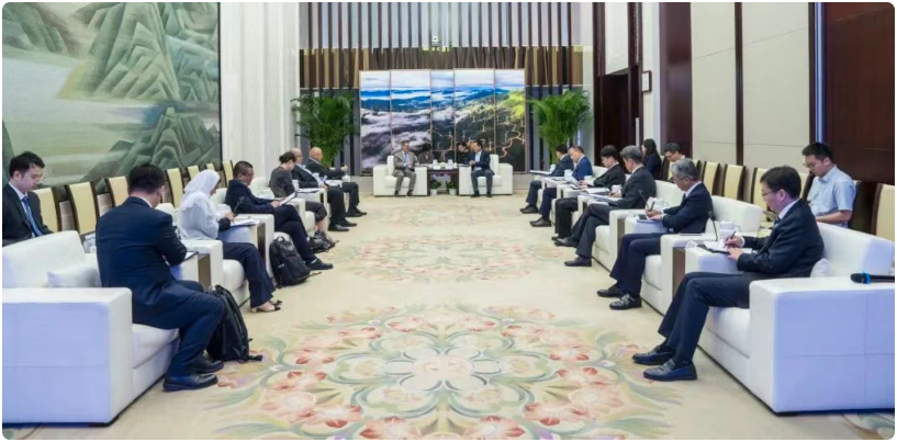 國家電投集團(tuán)與沙特國際電力和水務(wù)公司座談