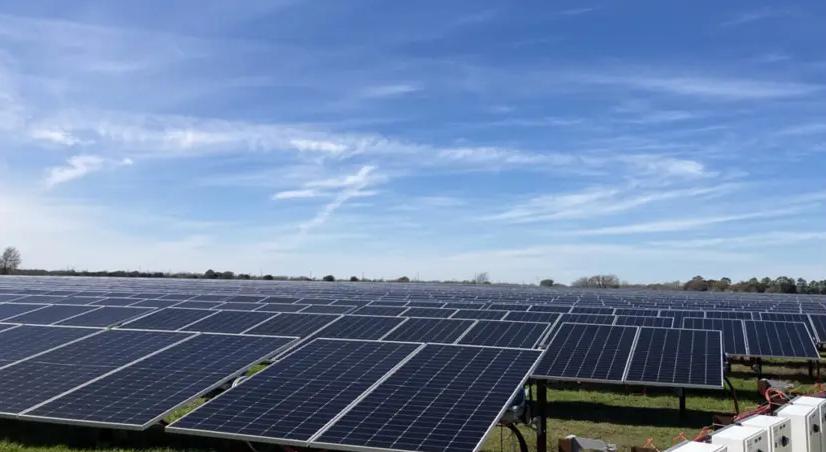 “十四五”期間，我國發(fā)布新能源汽車等重點(diǎn)行業(yè)國家標(biāo)準(zhǔn)4000多項(xiàng)