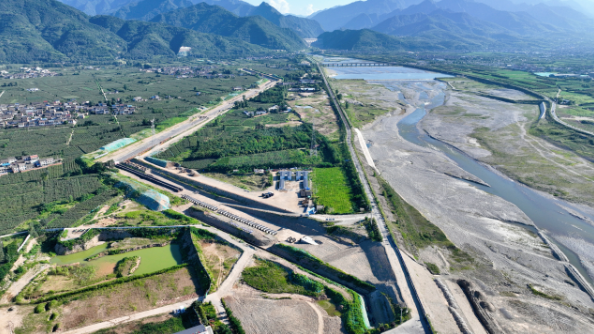 引漢濟(jì)渭二期水利工程北干線輸水管道全線貫通