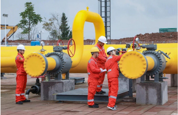 中國川氣東送二線天然氣管道工程四川段投產(chǎn)