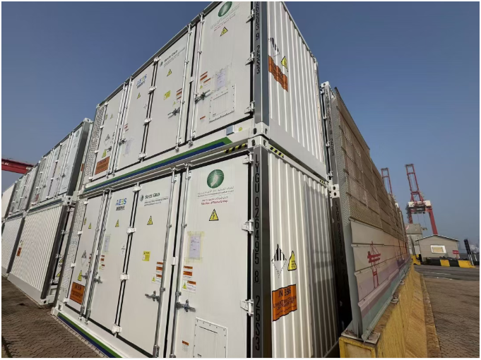 阿曼2GWh儲(chǔ)能電池艙設(shè)備供貨項(xiàng)目已完成國(guó)內(nèi)集港交付