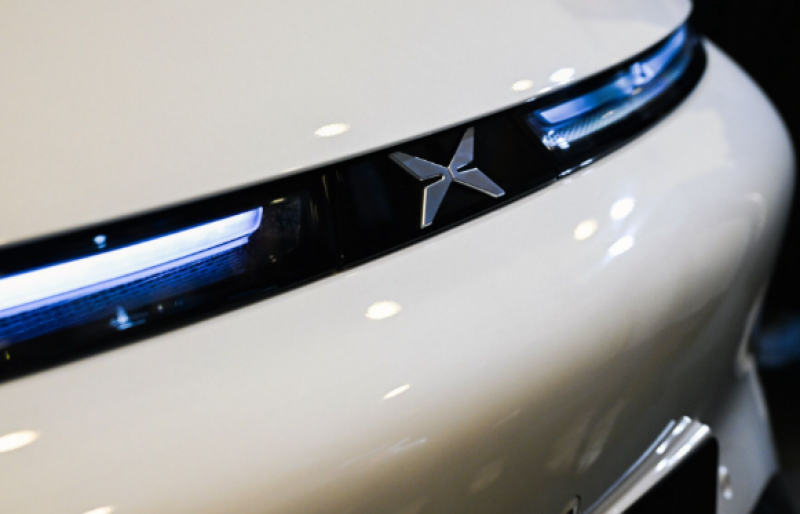 小鵬汽車:公司中文名稱將變更為小鵬集團